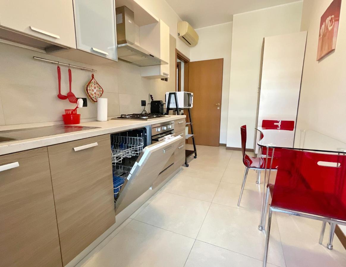 Best Way Rent - Elegante Loft Con Terrazzo Милано Екстериор снимка